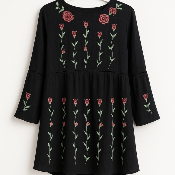 Black Embroidered Tunic Floral Dress, Rayon, Bell Sleeves Keyhole Back Size XXL - Picture 10 of 11